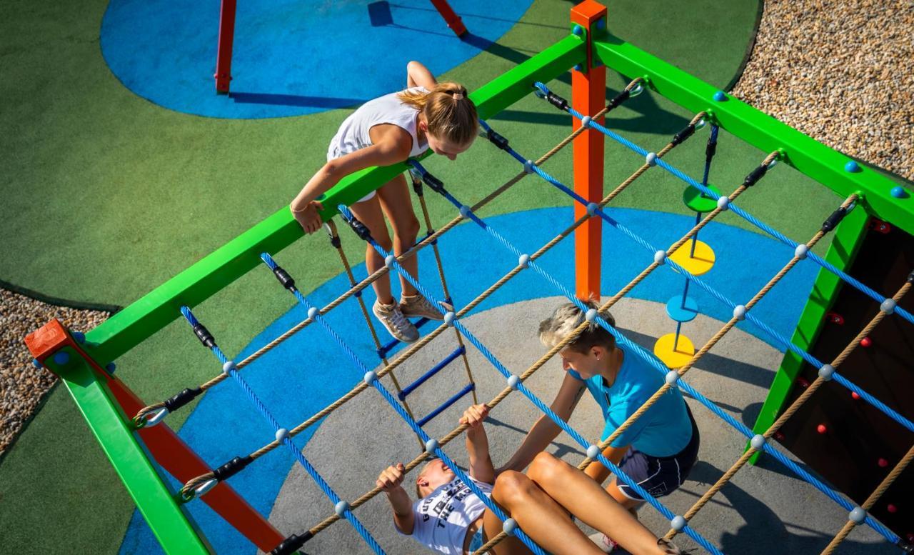 Maistra Camping Amarin Mobile Homes Rovigno Esterno foto